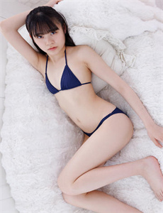 18成人漫画-老师的大兔子好软水好多图片