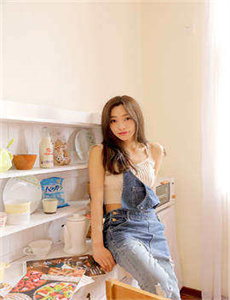 小泉彩全集-同吃一家三女齐上阵