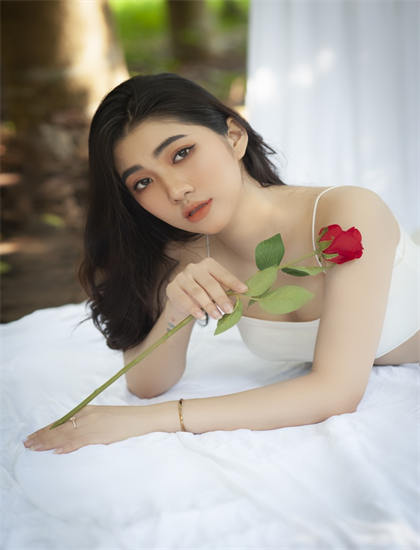 狙击英雄免费观看_精品国产自在现线拍400部_日本高清视频免费v